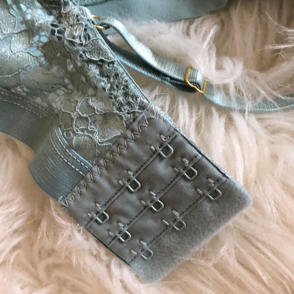 Flower lace push up bra crossed strap - Picture 6 of 8